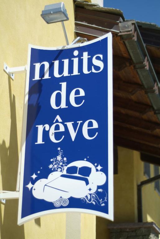 Chambres D'Hotes Nuits De Reve Roisan Exteriör bild