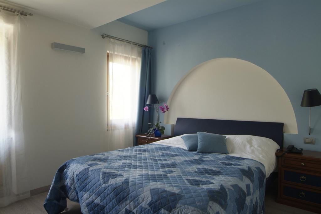 Chambres D'Hotes Nuits De Reve Roisan Exteriör bild