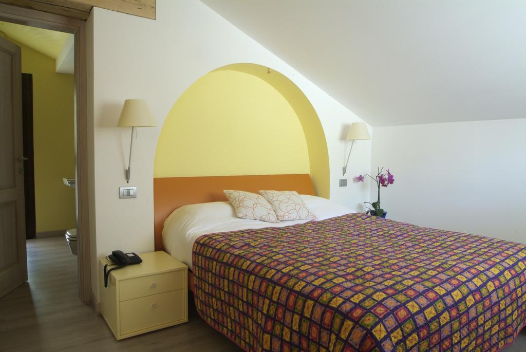 Chambres D'Hotes Nuits De Reve Roisan Exteriör bild