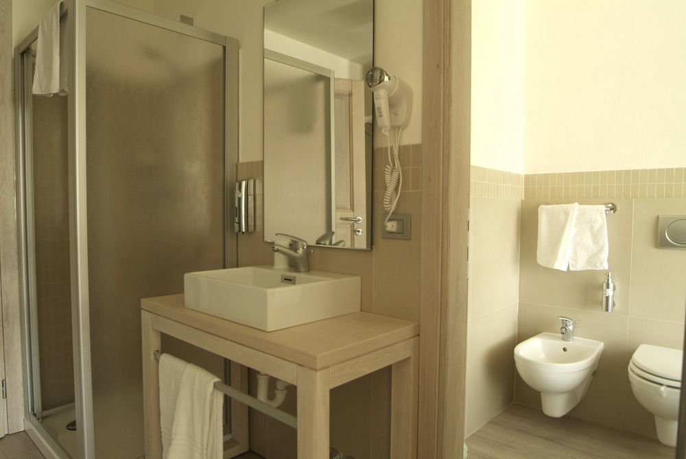 Chambres D'Hotes Nuits De Reve Roisan Exteriör bild